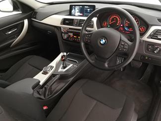 2015 BMW 320i - Thumbnail