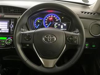 2013 Toyota Axio - Thumbnail