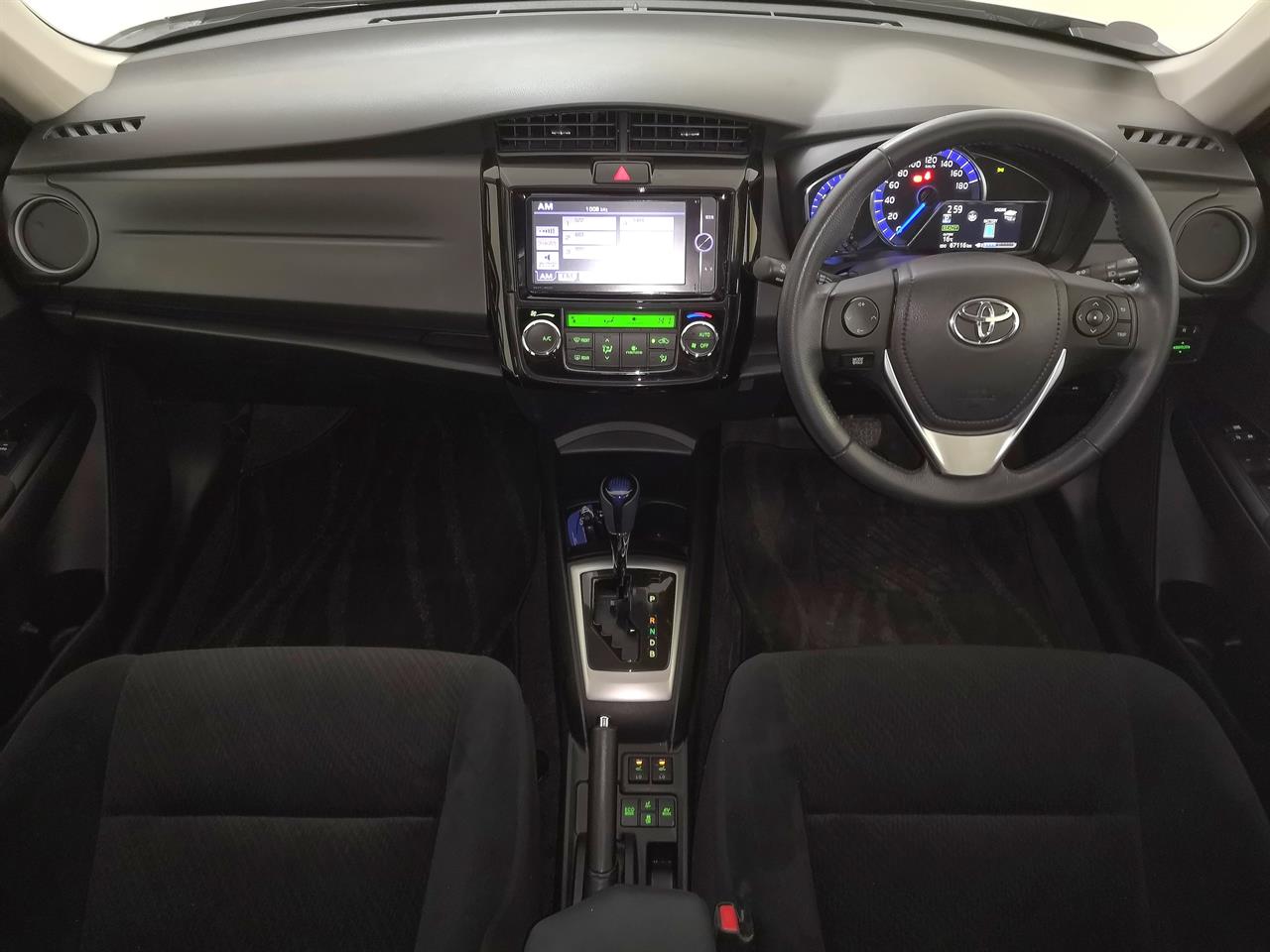 2013 Toyota Axio