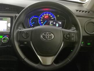 2013 Toyota Corolla - Thumbnail