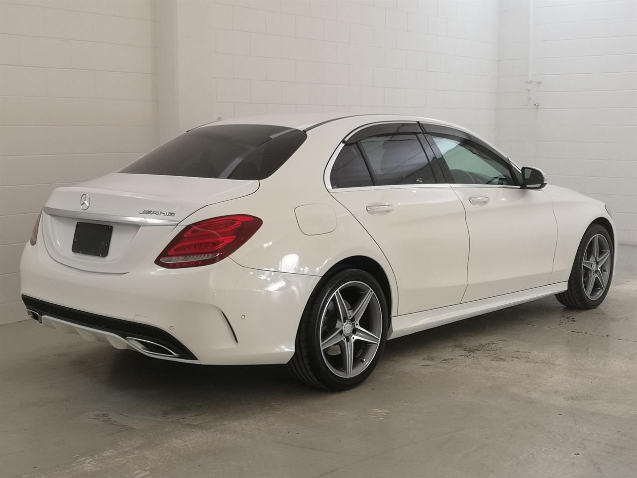 2015 Mercedes-Benz C 200