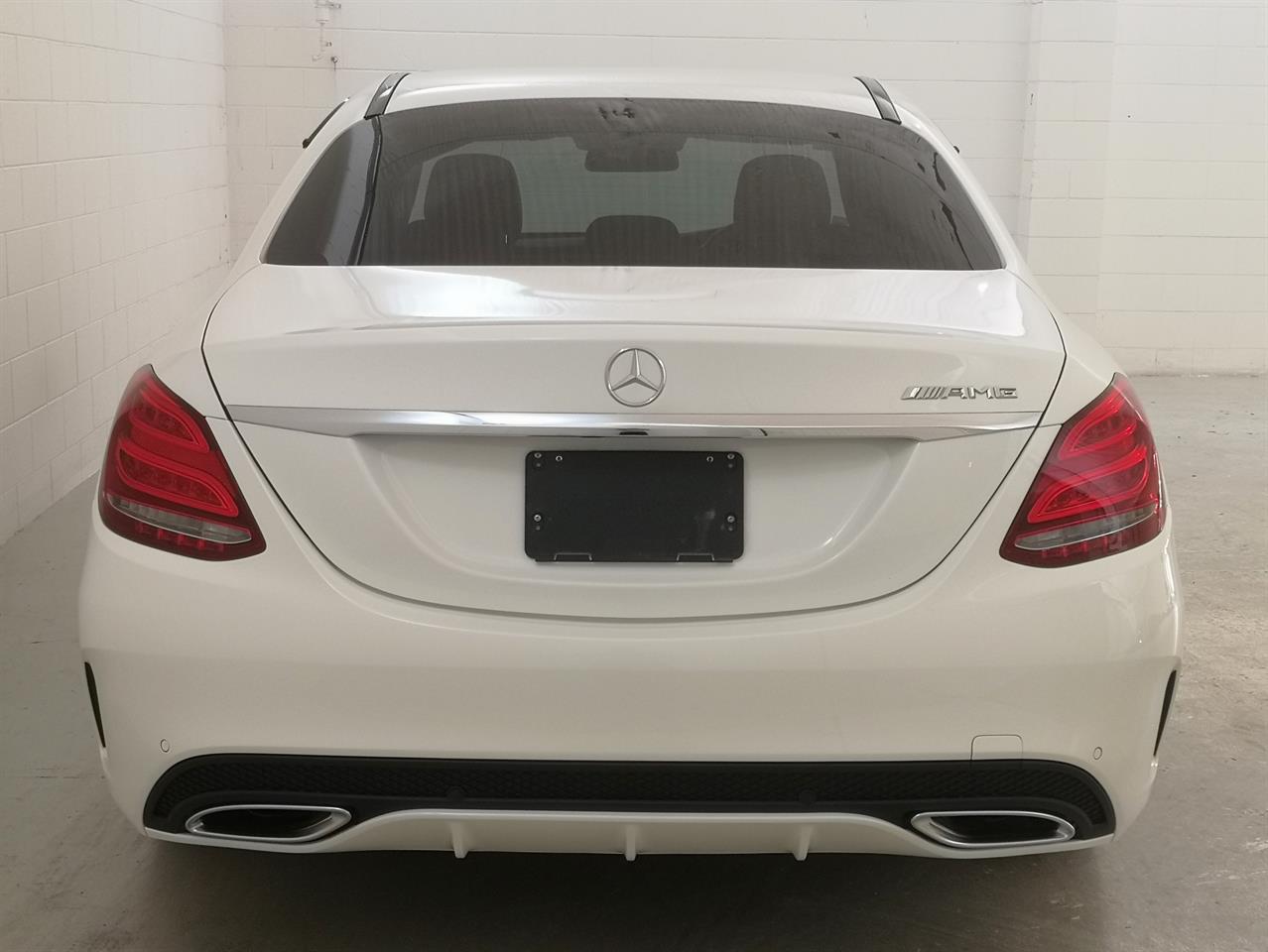 2015 Mercedes-Benz C 200