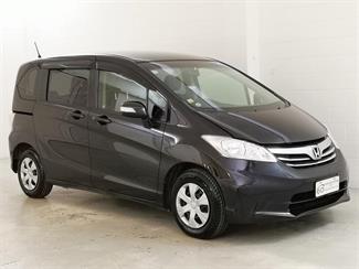 2012 Honda Freed - Thumbnail