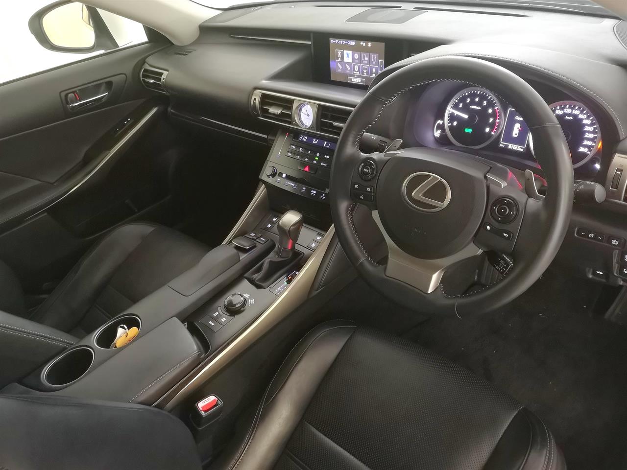 2013 Lexus IS 300H