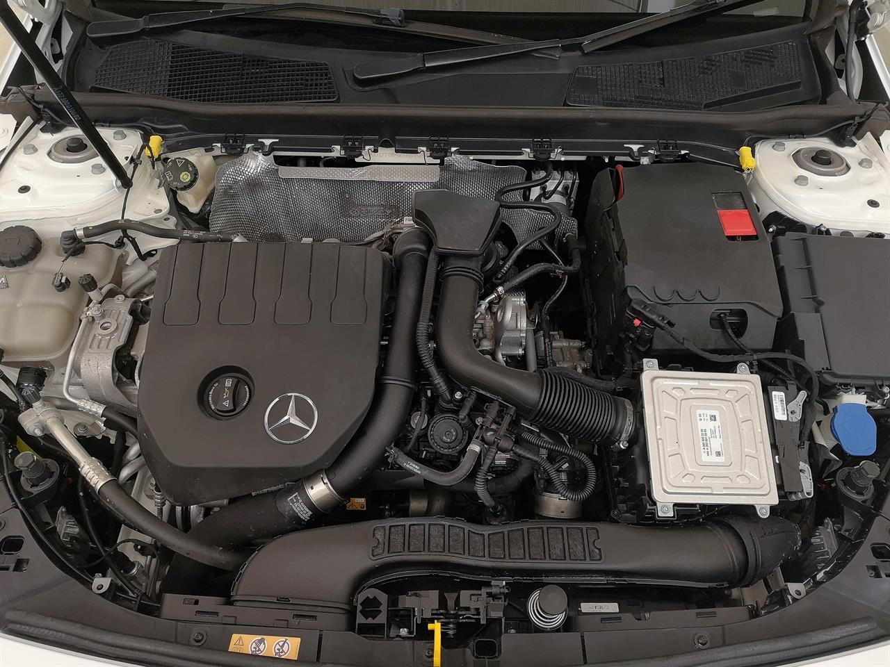 2019 Mercedes-Benz A 180