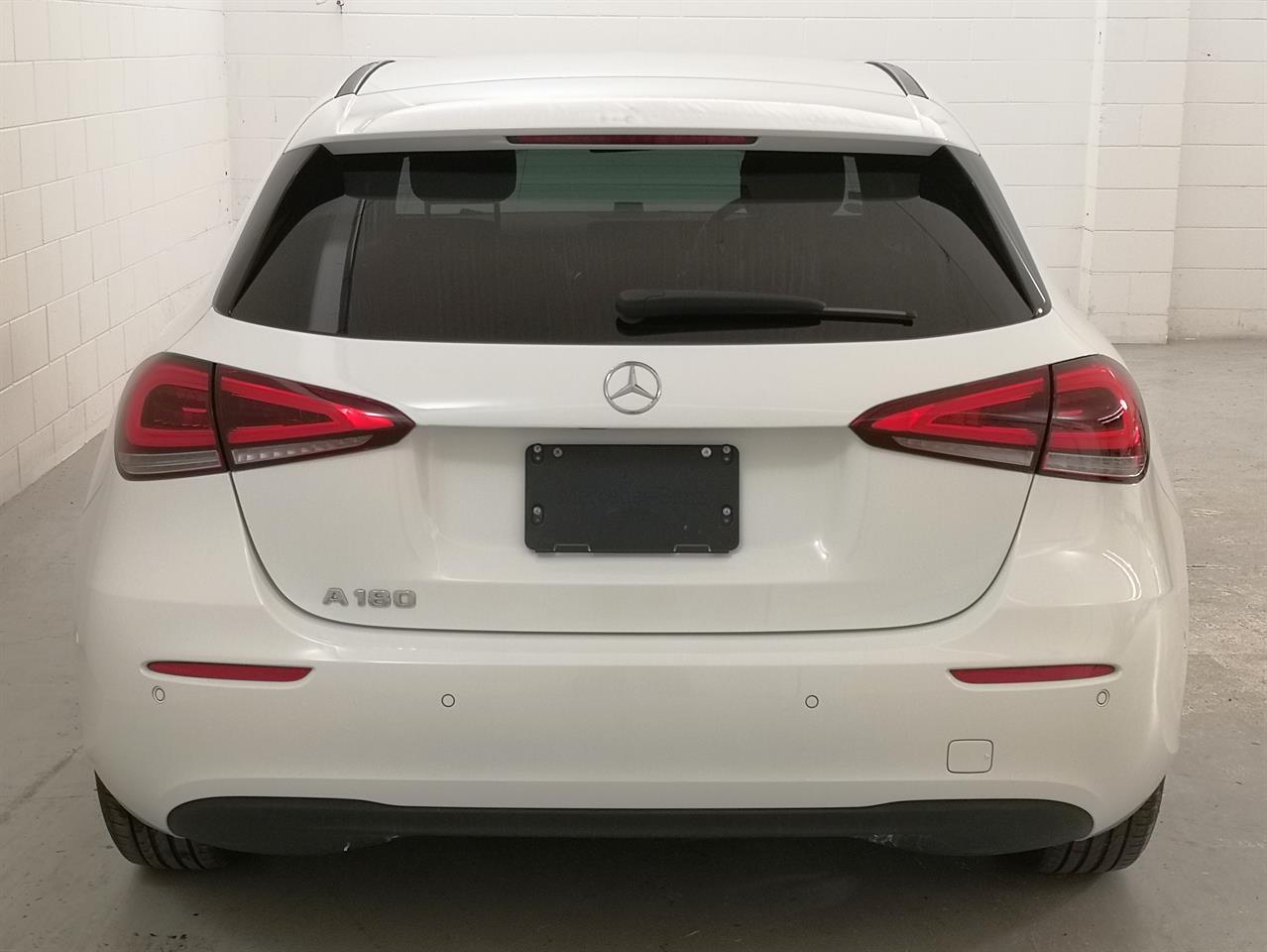 2019 Mercedes-Benz A 180