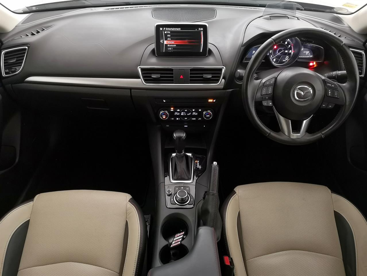 2015 Mazda Axela