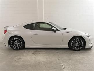 2019 Toyota 86 - Thumbnail