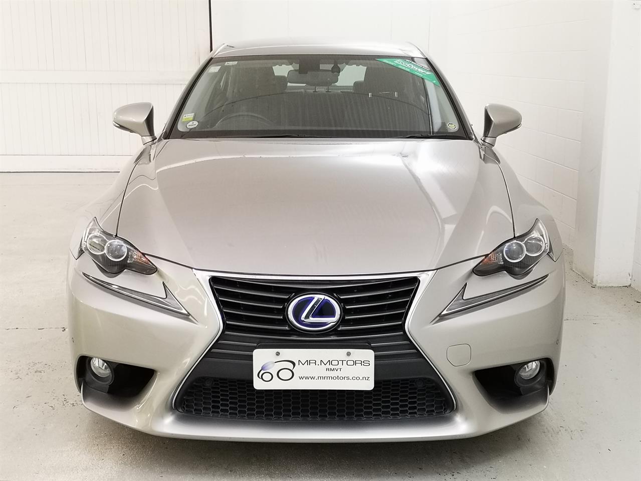 2013 Lexus IS 300H