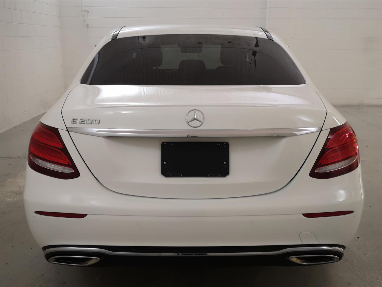 2016 Mercedes-Benz E 200