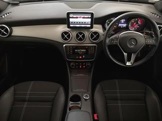 2014 Mercedes-Benz GLA 180 - Thumbnail