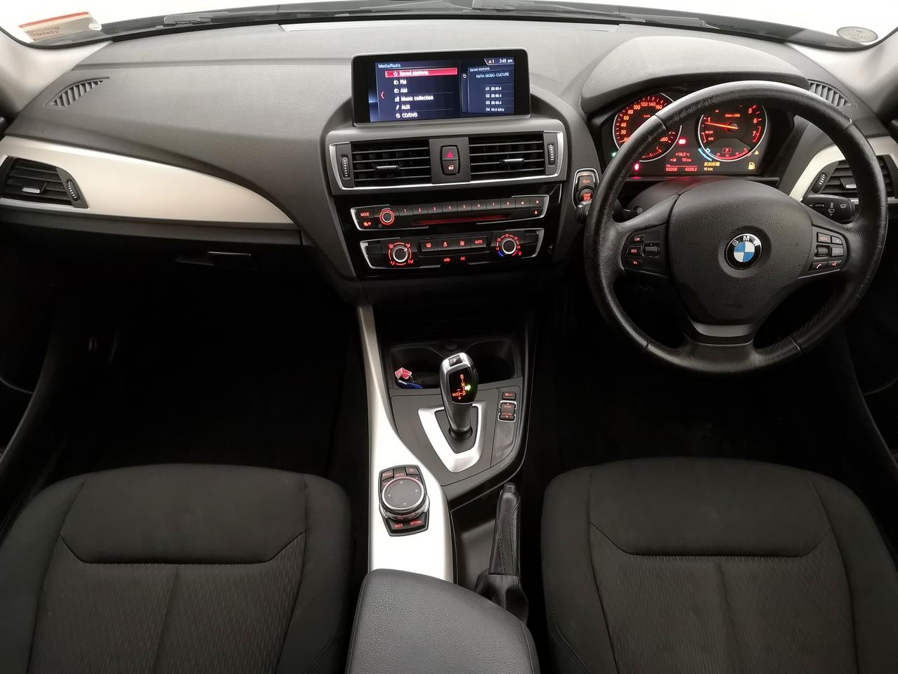 2015 BMW 118I