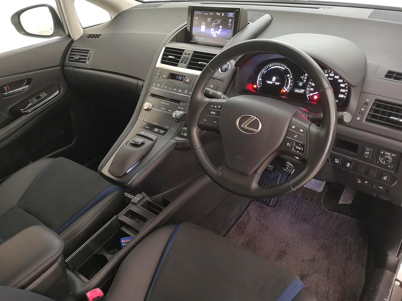 2017 Lexus HS250h