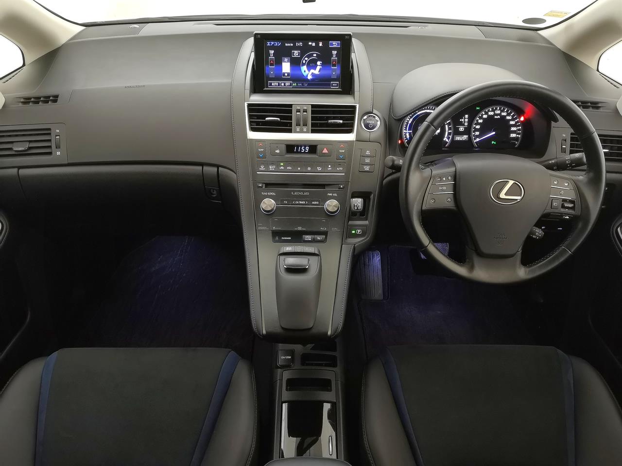 2017 Lexus HS250h