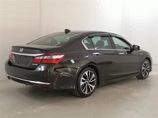 2017 Honda Accord - Thumbnail