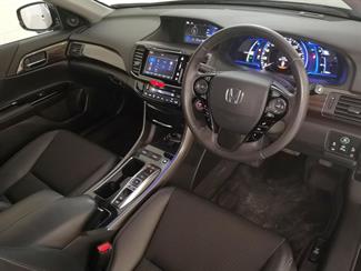 2017 Honda Accord - Thumbnail