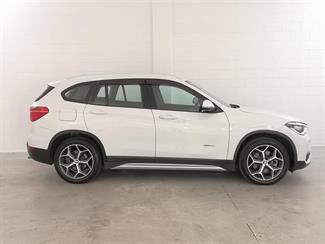 2015 BMW X1 - Thumbnail