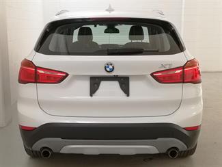 2015 BMW X1 - Thumbnail