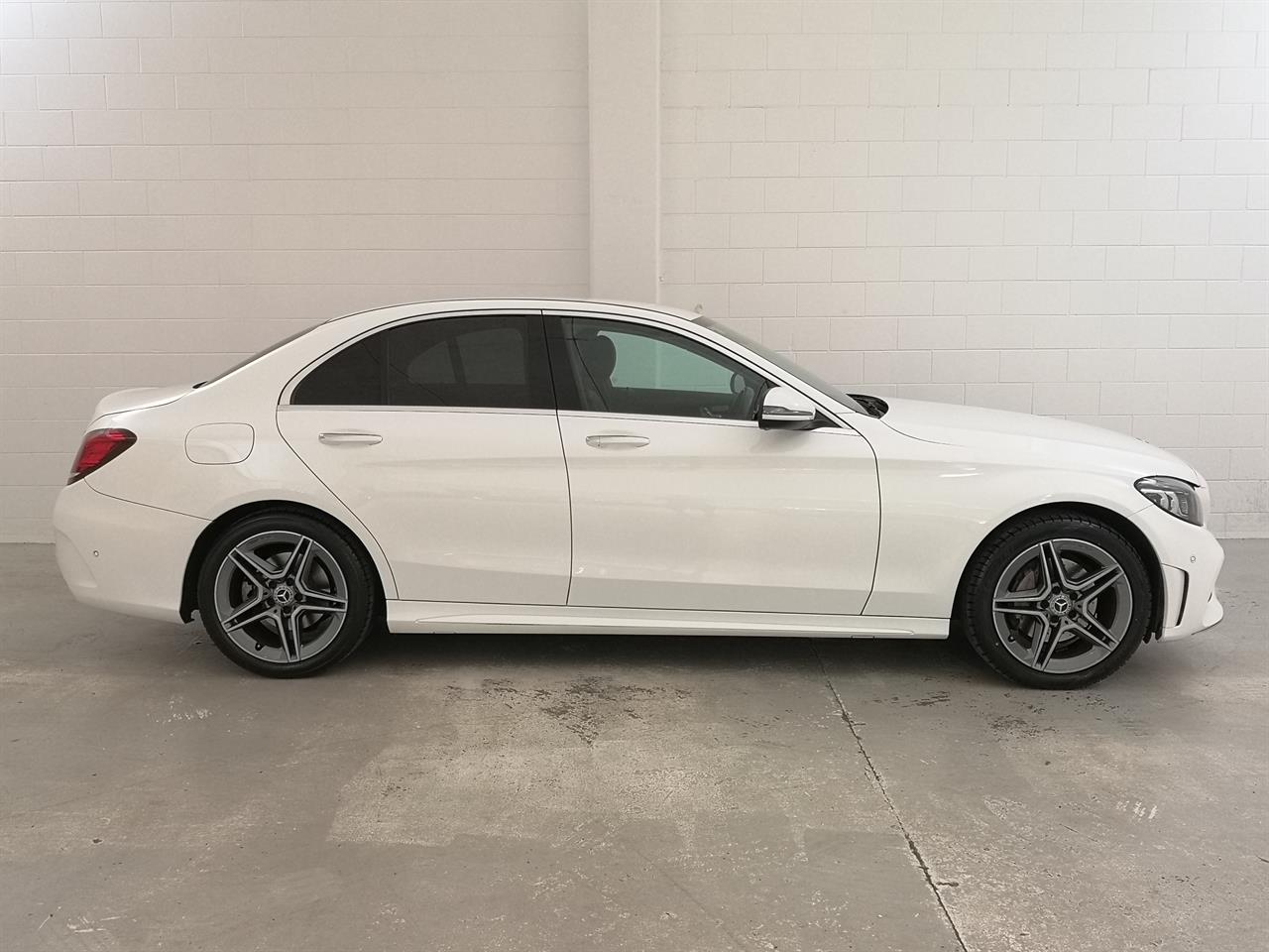 2019 Mercedes-Benz C 200