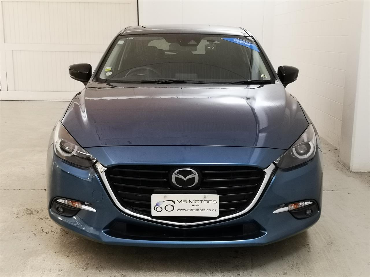 2018 Mazda Axela