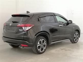 2016 Honda Vezel - Thumbnail