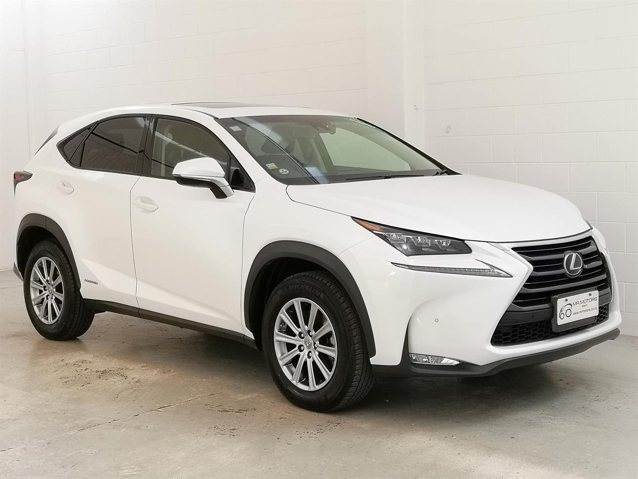 2017 Lexus NX 300h