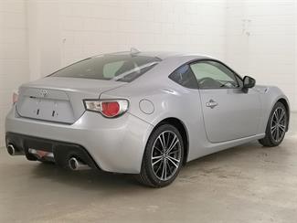 2015 Toyota 86 - Thumbnail