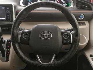 2015 Toyota Sienta - Thumbnail