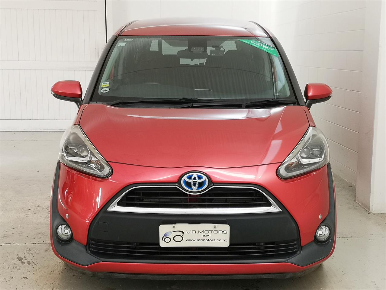 2015 Toyota Sienta