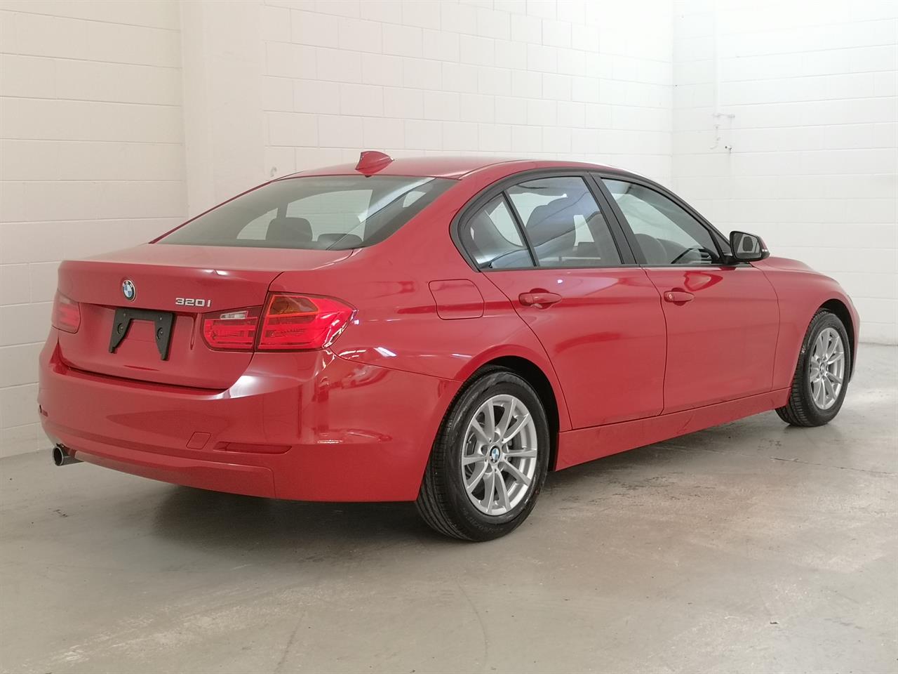 2015 BMW 320i