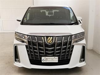 2022 Toyota Alphard - Thumbnail