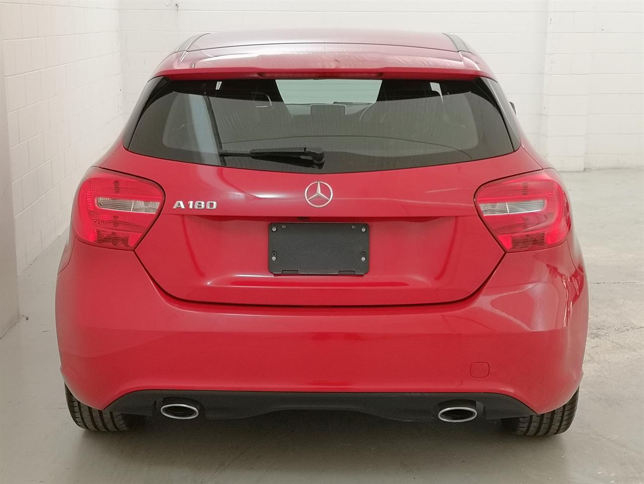 2015 Mercedes-Benz A 180