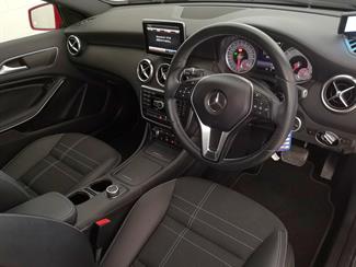 2015 Mercedes-Benz A 180 - Thumbnail