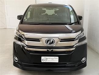 2015 Toyota Vellfire - Thumbnail