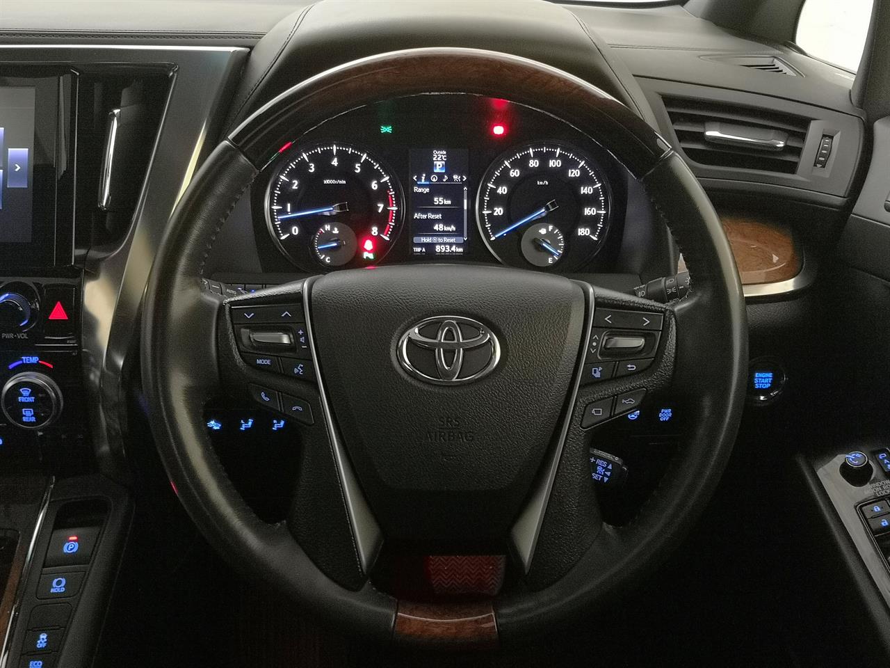 2015 Toyota Vellfire