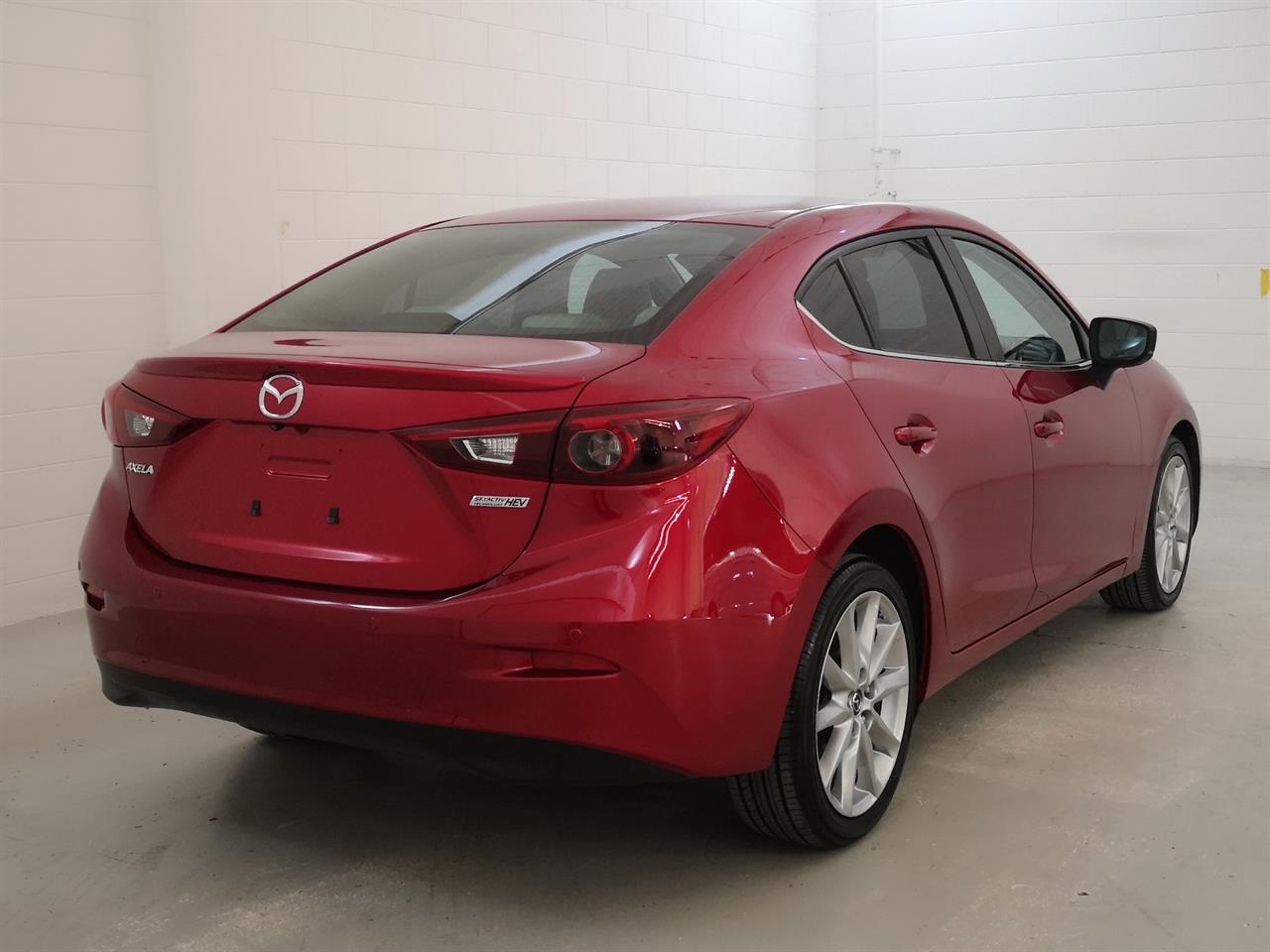 2019 Mazda Axela