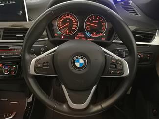 2015 BMW X1 - Thumbnail