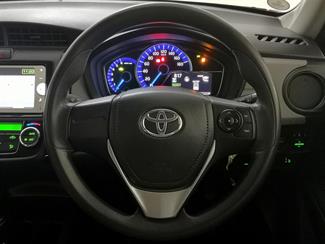 2013 Toyota Axio - Thumbnail