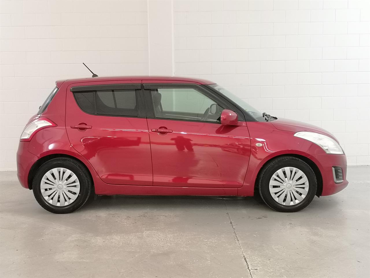 2014 Suzuki Swift