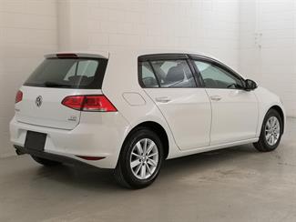 2013 Volkswagen Golf - Thumbnail