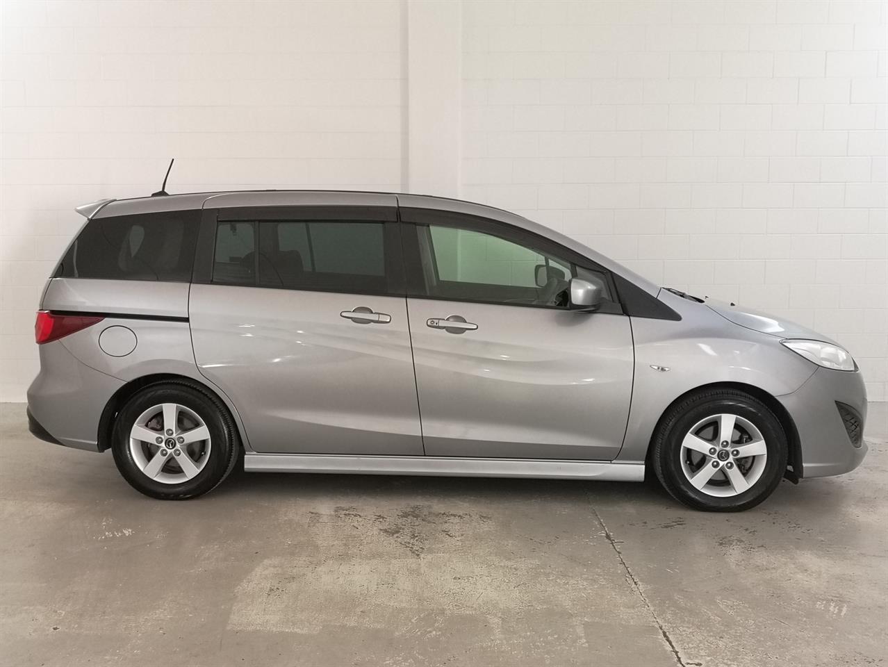 2013 Mazda Premacy