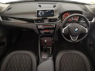 2015 BMW X1 - Thumbnail