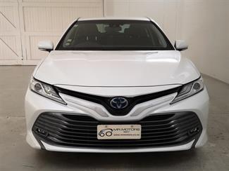 2017 Toyota Camry - Thumbnail