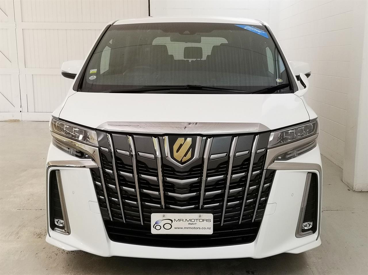 2022 Toyota Alphard