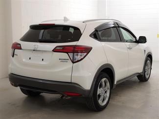 2014 Honda Vezel - Thumbnail