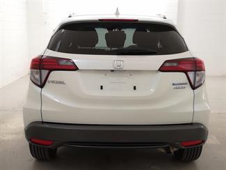 2014 Honda Vezel - Thumbnail