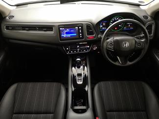 2014 Honda Vezel - Thumbnail