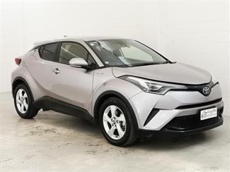 2019 Toyota C-HR - Thumbnail