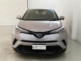 2019 Toyota C-HR - Thumbnail