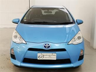 2013 Toyota Aqua - Thumbnail